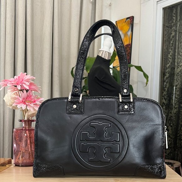 Tory Burch Handbags - ✺✺ AUTHENTIC TORY BURCH BLACK BOMBE HADNBAG  ✺✺